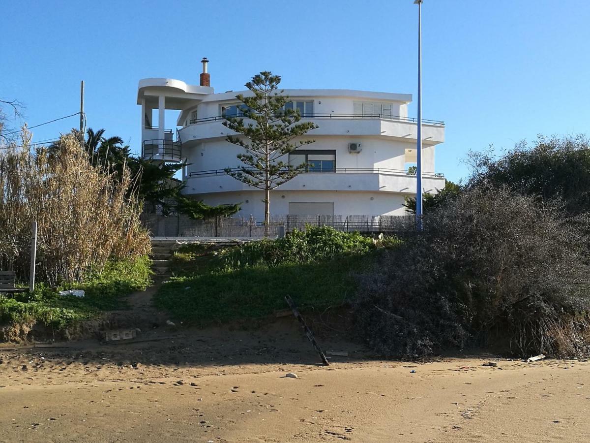 فيلا Seaside سان ليون المظهر الخارجي الصورة