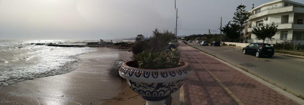 فيلا Seaside سان ليون المظهر الخارجي الصورة